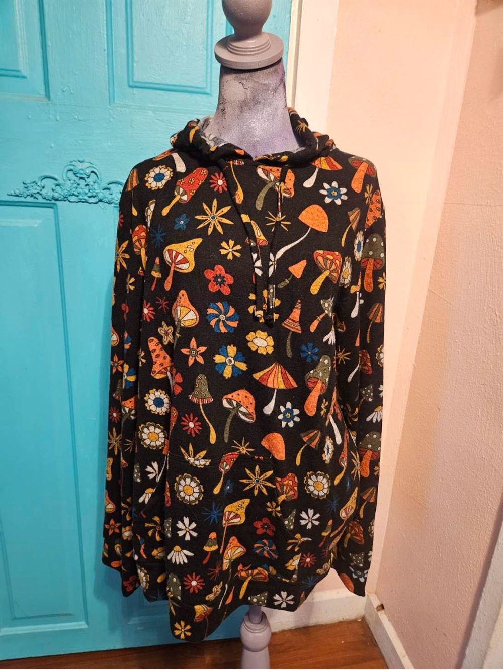 Black Mushroom & Floral Hoodie Sweatshirt 3X